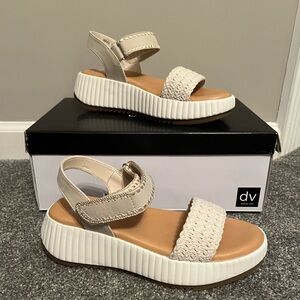 Dolce Vita Finesse Sandals Size 7 NEW